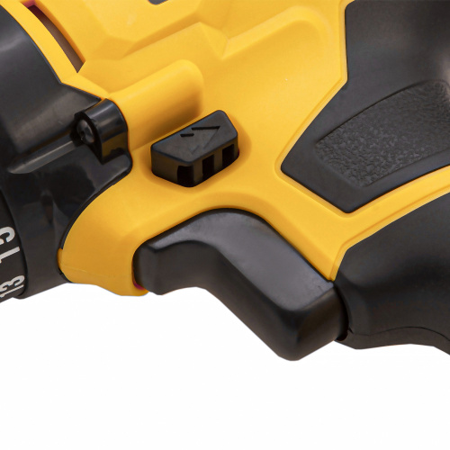 Дрель-шуруповерт аккумуляторная CDL-IB-18-02, Li-Ion, 18 В, 2 акк. Denzel по ценам производителя в Воронеже с доставкой по всей России