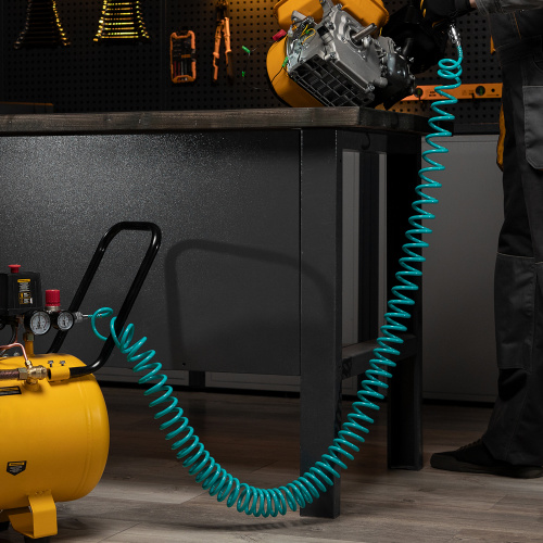 Полиуретановый спиральный шланг профессиональный BASF, 15 м, с быстросъемными соединением Stels по ценам производителя в Воронеже с доставкой по всей России