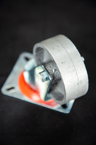 Колесо поворотное чугунное EM01 VKV 80 80 мм термостойкое по ценам производителя в Воронеже с доставкой по всей России