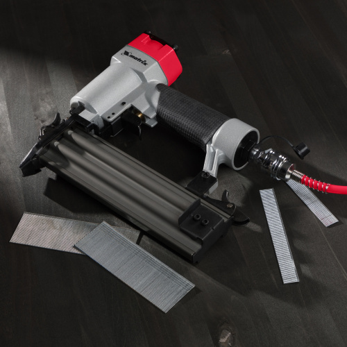 Нейлер пневматический для гвоздей от 10 до 50 мм Matrix по ценам производителя в Воронеже с доставкой по всей России