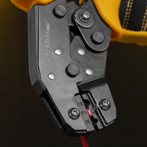 Клещи для обжима неизолированных наконечников НК и НВ, разъемов РП, 0,25 - 2,5 мм2 Denzel по ценам производителя в Воронеже с доставкой по всей России