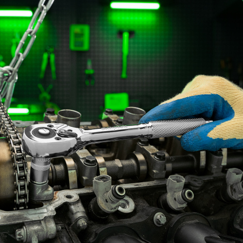 Ключ-трещотка 3/8", 45 зубьев, цельнометаллический, с быстрым сбросом, CrV, хром Сибртех по ценам производителя в Воронеже с доставкой по всей России