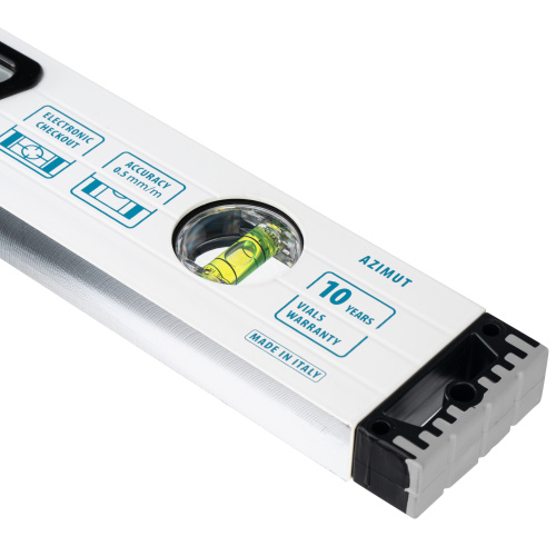 Уровень алюминиевый, 800 мм, усиленный, рукоятки, фрезерованный, 3 глазка, магнитный Gross по ценам производителя в Воронеже с доставкой по всей России