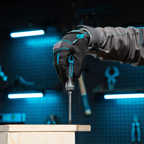 Отвертка PZ2 x 100 мм, S2, трехкомпонентная ручка Gross по ценам производителя в Воронеже с доставкой по всей России