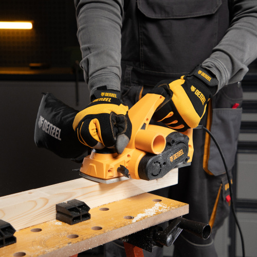 Рубанок электрический EP-82, 720 Вт, 82 мм Denzel по ценам производителя в Воронеже с доставкой по всей России