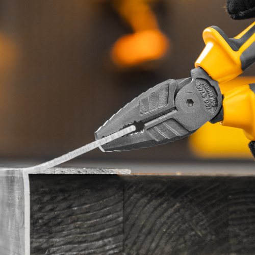 Плоскогубцы комбинированные 165 мм, трехкомпонентные рукоятки Denzel по ценам производителя в Воронеже с доставкой по всей России