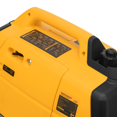 Генератор инверторный GT-2200iS, 2.2 кВт, 230 В, бак 4 л, закрытый корпус, ручной старт Denzel по ценам производителя в Воронеже с доставкой по всей России