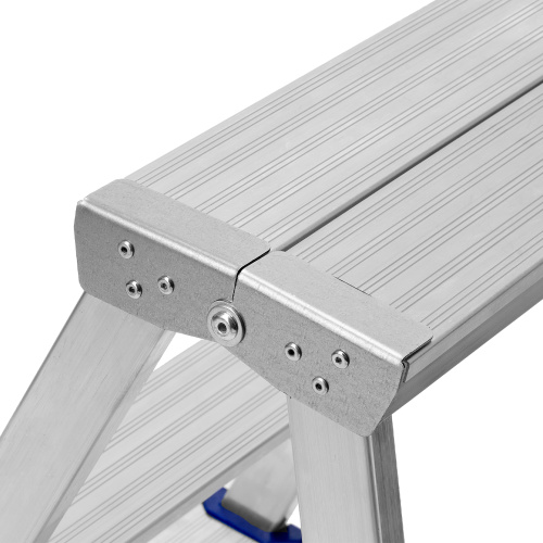 Стремянка двусторонняя 3 ступени, алюминиевая, Сибртех по ценам производителя в Воронеже с доставкой по всей России