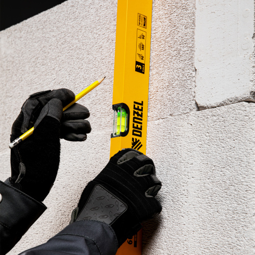 Уровень алюминиевый, 600 мм, фрезерованный, 3 глазка Denzel по ценам производителя в Воронеже с доставкой по всей России