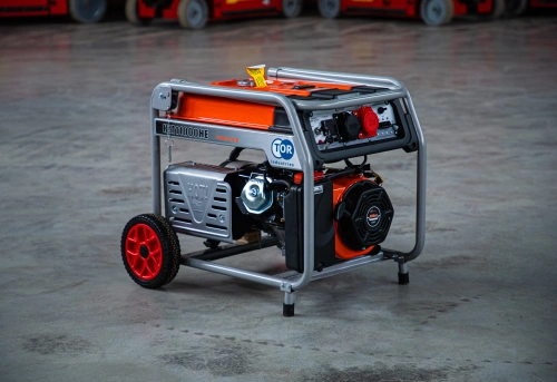 Генератор бензиновый 8,0 кВт 220В/380В с электростартером TOR KM11000HE по ценам производителя в Воронеже с доставкой по всей России