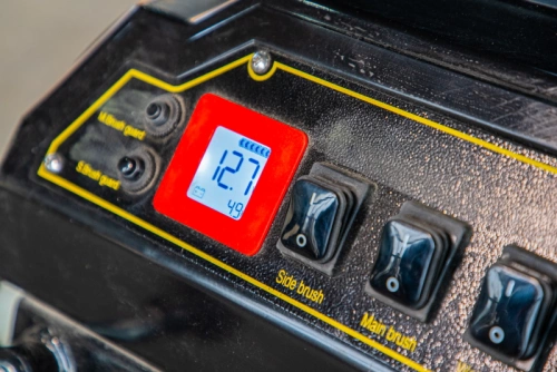 Машина подметальная с АКБ GEL 12/100 В/Ач TOR A100 по ценам производителя в Воронеже с доставкой по всей России