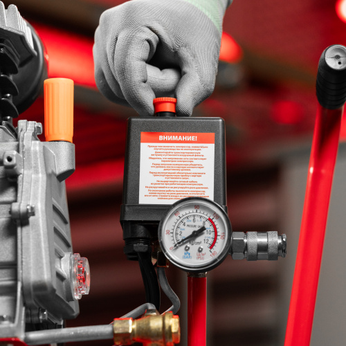 Компрессор воздушный DC1500L/24, 1,5 кВт, 24 л, 210 л/мин MTX по ценам производителя в Воронеже с доставкой по всей России