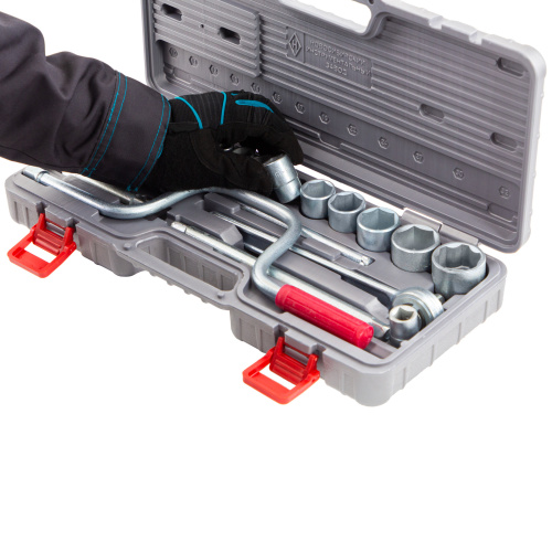 Набор шоферского инструмента № 3, пластиковый бокс (НИЗ) по ценам производителя в Воронеже с доставкой по всей России