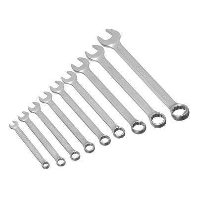 Набор инструментов, 1/2", 1/4", пластиковый кейс, 82 предмета Сибртех по ценам производителя в Воронеже с доставкой по всей России