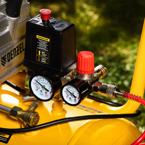 Набор пневмоинструмента, 5 предметов, быстросъемное соединение, краскораспылитель с нижним бачком Matrix по ценам производителя в Воронеже с доставкой по всей России