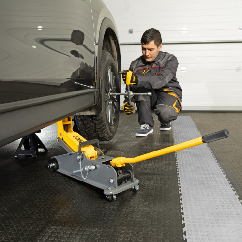 Домкрат гидравлический подкатной с фиксатором, 3 т, 190-532 мм, SUV/ Denzel по ценам производителя в Воронеже с доставкой по всей России