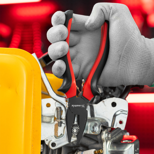 Плоскогубцы комбинированные Black Nickel, 180 мм, двухкомпонентные рукоятки Matrix по ценам производителя в Воронеже с доставкой по всей России