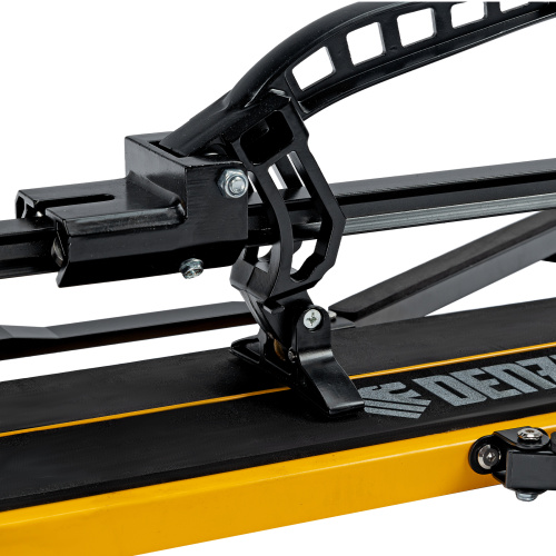 Плиткорез рельсовый 600х16мм, каретка на подш., стальная станина, усил. рукоятка-пенал Denzel по ценам производителя в Воронеже с доставкой по всей России