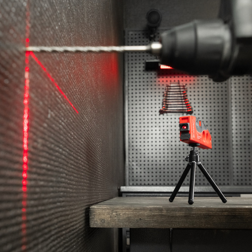 Лазерный уровень, 180 мм, 220 мм штатив, 4 глазка Matrix по ценам производителя в Воронеже с доставкой по всей России