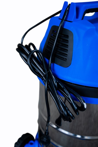 Пылесос строительный 30 л 1400Вт с розеткой 220В TOR TVC30 по ценам производителя в Воронеже с доставкой по всей России