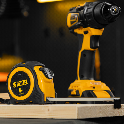 Рулетка 8м х 25мм, обрезиненный корпус, автоматическая фиксация Denzel по ценам производителя в Воронеже с доставкой по всей России