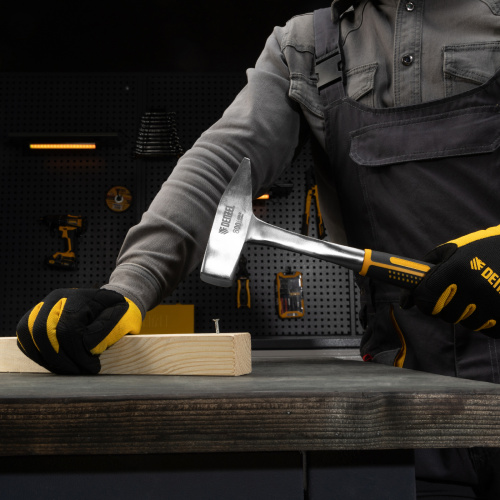 Молоток слесарный 800 г, цельнометаллический, двухкомпонентная рукоятка Denzel по ценам производителя в Воронеже с доставкой по всей России