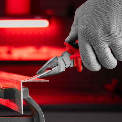 Плоскогубцы Nickel, 160 мм, никелированные, двухкомпонентные рукоятки Matrix по ценам производителя в Воронеже с доставкой по всей России