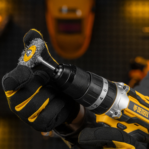 Набор щеток для дрели, 5 Плоских 25-38-50-63-75 мм, шпилька, нерж. вит. проволока Denzel по ценам производителя в Воронеже с доставкой по всей России