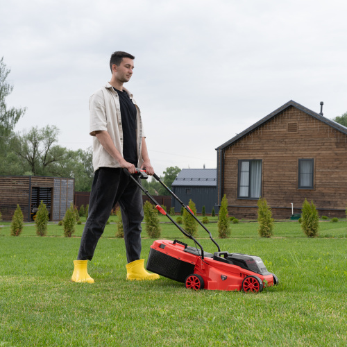 Газонокосилка аккумуляторная бесщеточная CLM-320, 320 мм, травосб. 30 л, Li-Ion, 20 В MTX по ценам производителя в Воронеже с доставкой по всей России