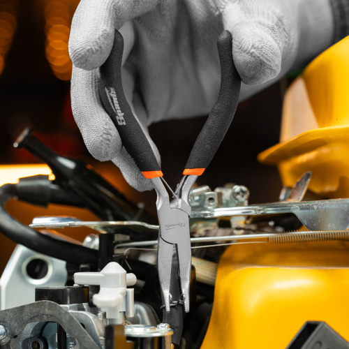 Длинногубцы изогнутые Mini, 130 мм, никелированные, авторазжим Sparta по ценам производителя в Воронеже с доставкой по всей России