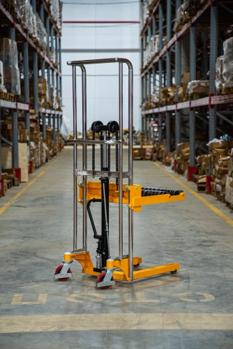 Штабелер гидравлический 0,4 т 1,5 м TOR PF4150R для рулонов по ценам производителя в Воронеже с доставкой по всей России