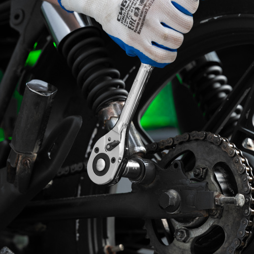 Ключ-трещотка 1/2", 45 зубьев, цельнометаллический, с быстрым сбросом, CrV, хром Сибртех по ценам производителя в Воронеже с доставкой по всей России