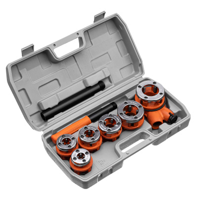 Набор клуппов 1/4-3/8-1/2-3/4-1-1.25", плашкодержатель с трещоткой, 9 предметов Sparta по ценам производителя в Воронеже с доставкой по всей России