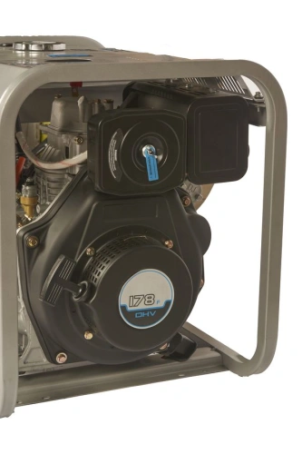 Генератор дизельный 2,8 кВт 220В 15 л с электростартером TOR KM3000D по ценам производителя в Воронеже с доставкой по всей России