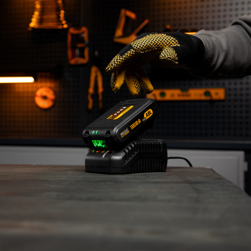 Батарея аккумуляторная IB-18-2.0, Li-Ion, 18 В, 2.0 А/ч Denzel по ценам производителя в Воронеже с доставкой по всей России