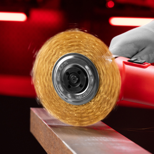 Щетка для УШМ, 150 мм, посадка 22.2 мм, плоская, латунированная витая проволока Matrix по ценам производителя в Воронеже с доставкой по всей России