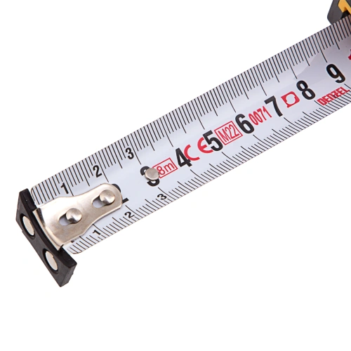 Рулетка 8м х 25мм, двухкомп. корпус, магнитный обрезиненный зацеп Denzel по ценам производителя в Воронеже с доставкой по всей России