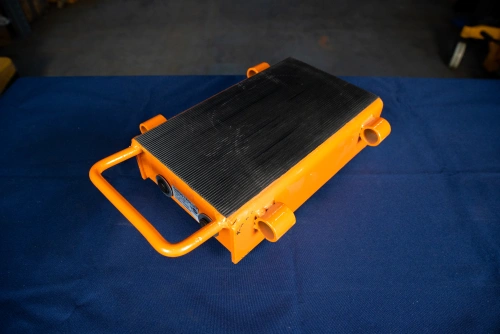 Роликовая платформа подкатная TOR CRE-6 г/п 6 т по ценам производителя в Воронеже с доставкой по всей России