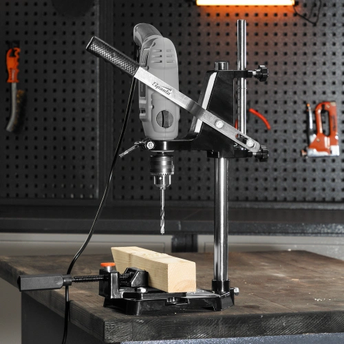 Станок для крепления дрели с тисками Sparta по ценам производителя в Воронеже с доставкой по всей России