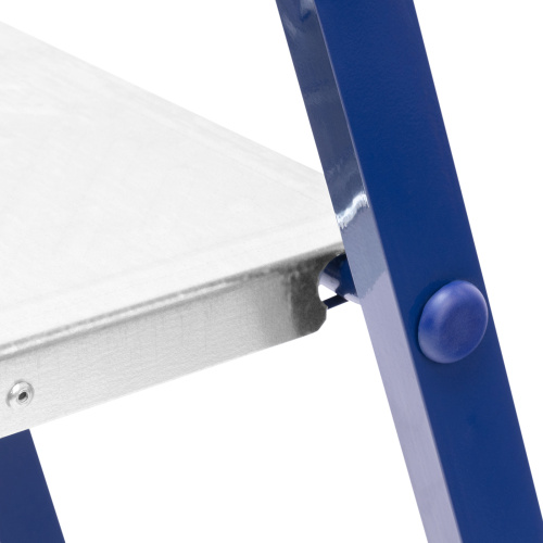 Стремянка, 3 ступени, стальная, Сибртех по ценам производителя в Воронеже с доставкой по всей России