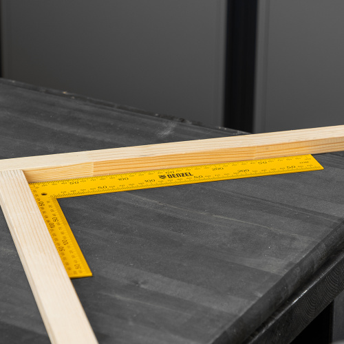 Угольник стальной, 200 х 300 мм Denzel по ценам производителя в Воронеже с доставкой по всей России