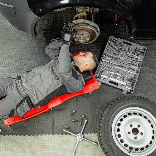 Лежак ремонтный на шести колесах, 1000 х 475 х 128 мм, пластиковый Matrix по ценам производителя в Воронеже с доставкой по всей России