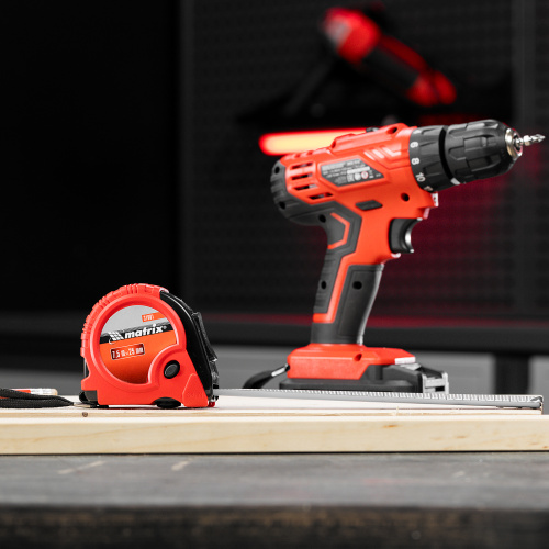 Рулетка Rubber,7,5 м х 25 мм,обрезиненный корпус Matrix по ценам производителя в Воронеже с доставкой по всей России