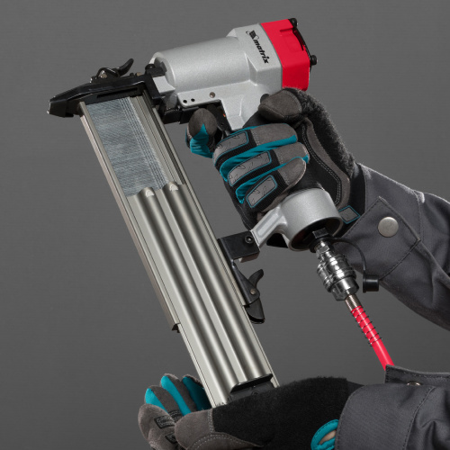 Нейлер пневматический для гвоздей от 10 до 50 мм Matrix по ценам производителя в Воронеже с доставкой по всей России