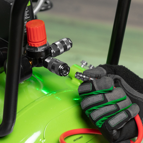 Компрессор безмаслянный малошумный МБ 2250/100, 2250 Вт, 100л, 400 л/мин Сибртех по ценам производителя в Воронеже с доставкой по всей России