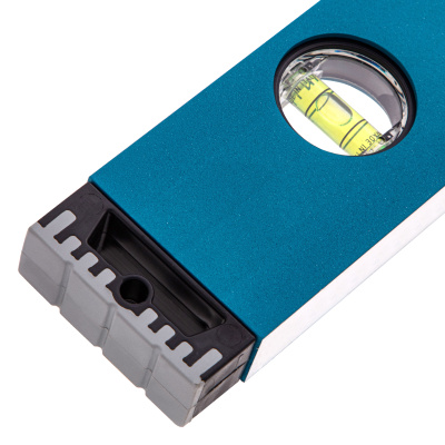 Уровень алюминиевый, 1200 мм, усиленный с ударопрочными заглушками, рукоятки, 3 глазка Gross по ценам производителя в Воронеже с доставкой по всей России