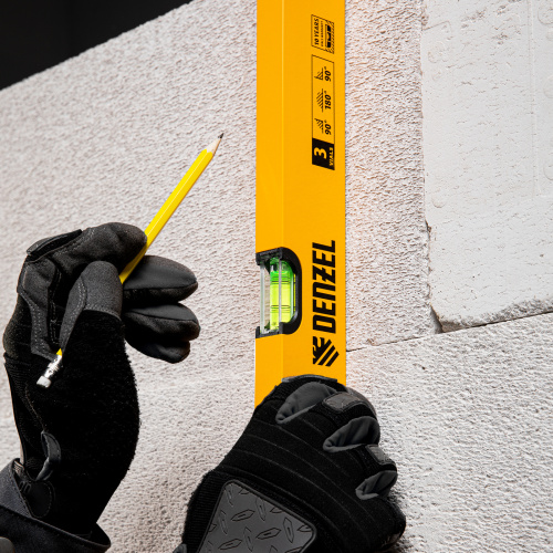 Уровень алюминиевый, 800 мм, фрезерованный, 3 глазка Denzel по ценам производителя в Воронеже с доставкой по всей России