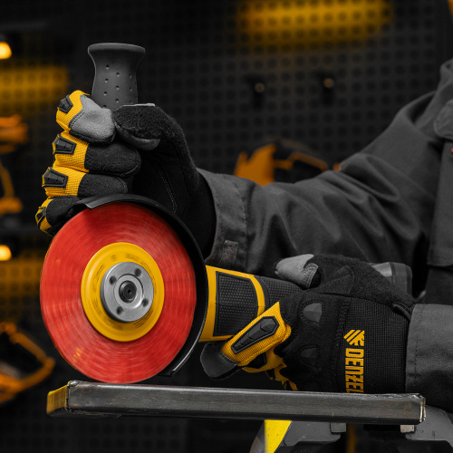 Щетка для УШМ, 125 мм, Плоская, нейлоновая щетина, посадка 22,2 мм Denzel по ценам производителя в Воронеже с доставкой по всей России