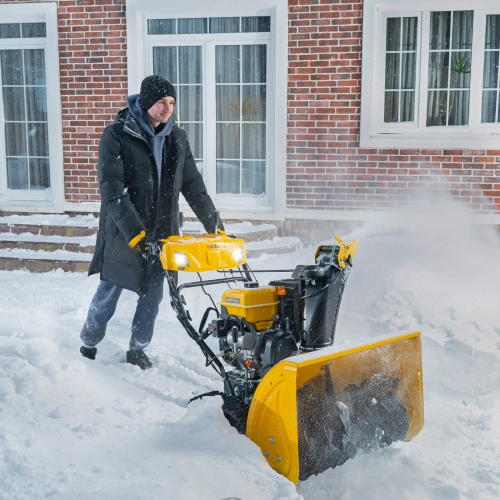 Бензиновая снегоуборочная машина SBL 711DT PRO, 420cc, гусеницы, эл.старт, блок. дифф. Denzel по ценам производителя в Воронеже с доставкой по всей России