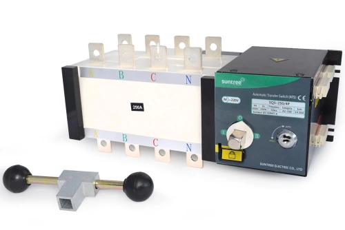 Реверсивный рубильник SQ5-250/4 ~400V In250A по ценам производителя в Воронеже с доставкой по всей России